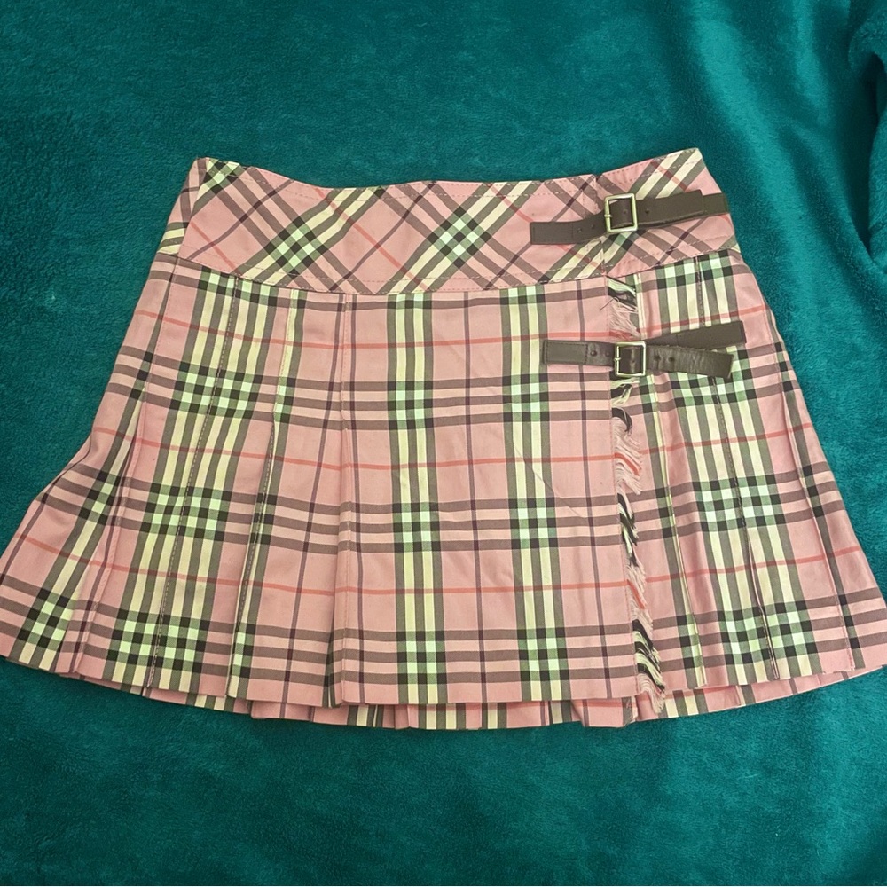 HOLD Burberry blue label plaid skirt